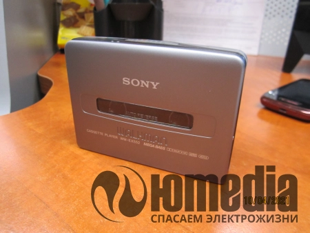 Ремонт автомобильных видеорегистраторов Sony WM-EX552