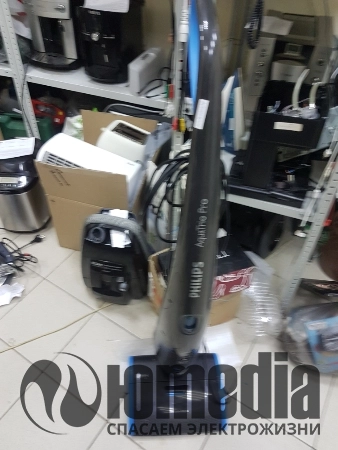 Пылесос (премиум) Philips aquapro peo