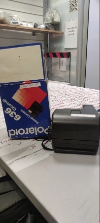  Polaroid 636