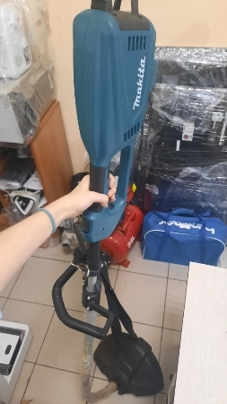 Ремонт садовых триммеров Makita UR3500