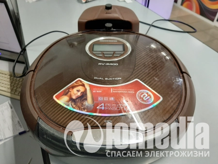 Пылесос (премиум) REDMOND RV-R400