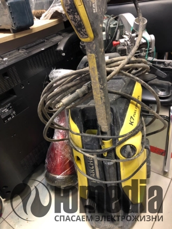 Мойка высокого давления Karcher K7