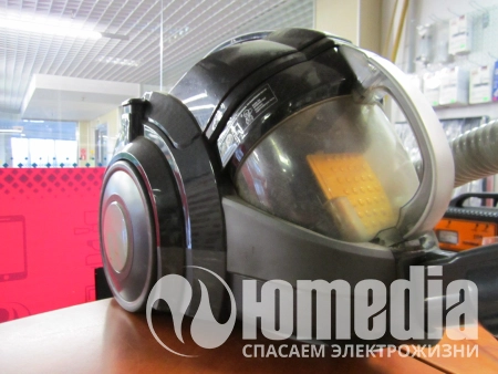 Пылесос (премиум) LG VK8810HFNR
