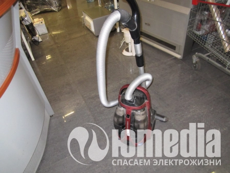 Пылесос (премиум) Samsung SC9671