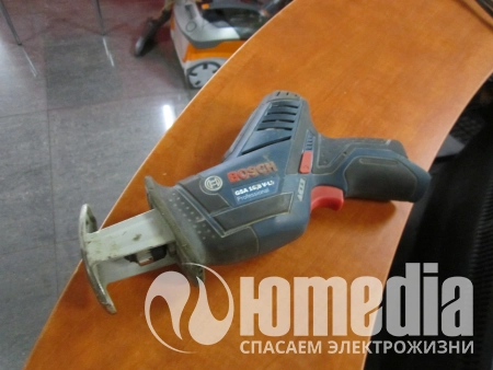 Шуруповерт (премиум) Bosch 3601f4l900