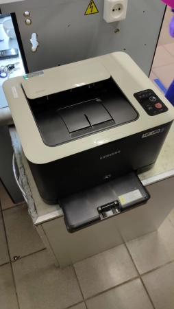 Лазерный принтер цветной Samsung CLP-325W