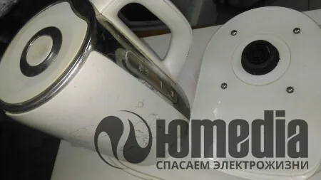 Ремонт чайника REDMOND RK-M130D
