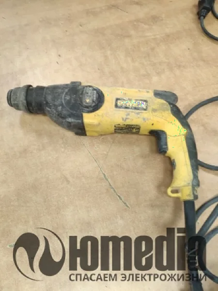 Ремонт перфораторов DeWALT D25103-QS