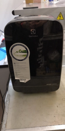 Увлажнитель воздуха (премиум) Electrolux EHU-3310D