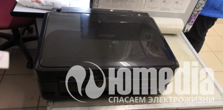 Не видит желтый картридж