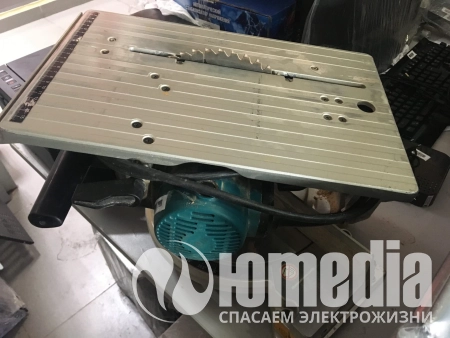 Дисковая пила торцовочная/угловая (Ø диска от 300  Makita lh1040