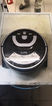 Пылесос (премиум) iLife W400