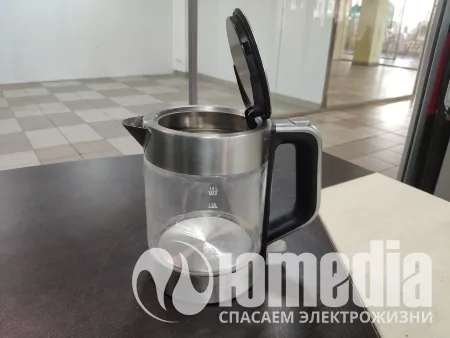 Не открывается крышка.
