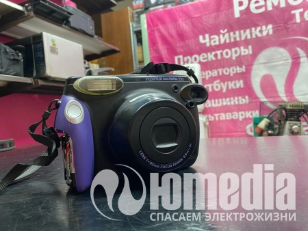 Фотоаппарат цифровой свыше 7 МП Fujifilm instax 210