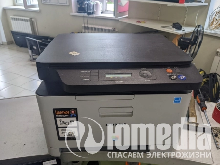 МФУ лазерный цветной Samsung CLX-3305