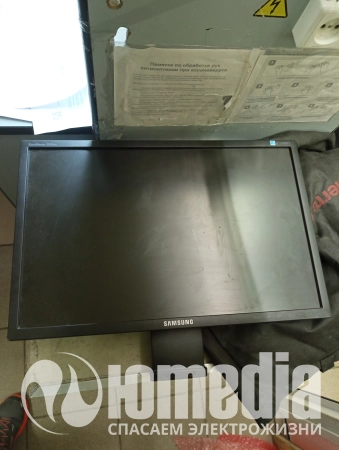 LCD монитор 22-29