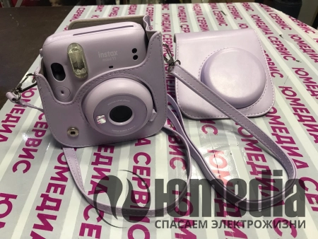 Полароид Instax mini 11