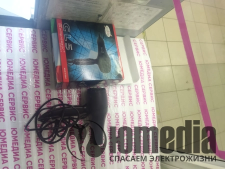 При работе идёт шум