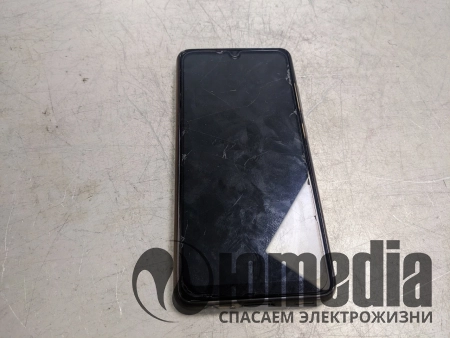 Не заряжается, выдаёт ошибку, что попала вода во внутрь.
