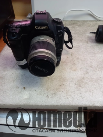 Ремонт зеркальных фотоаппаратов Canon Eos 5 D Mark 2