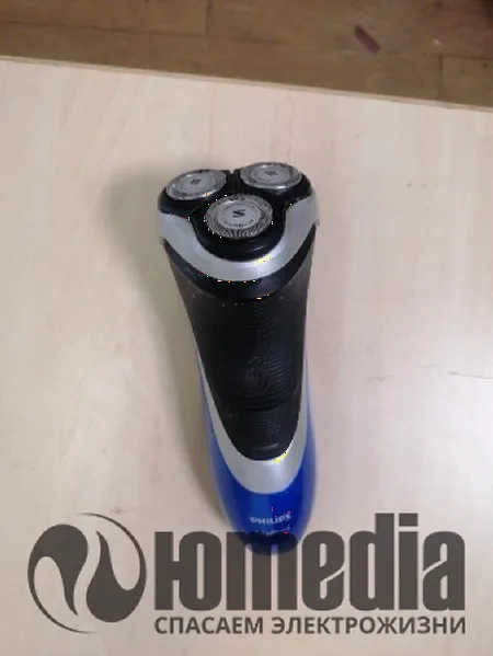 Ремонт электробритв Philips AT890