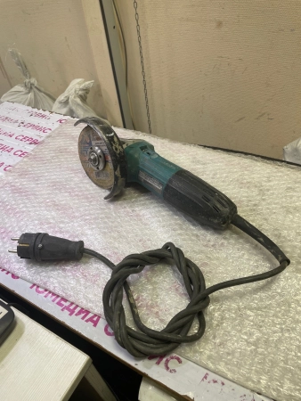 Электроинструмент Makita GA5030