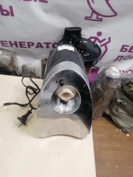 Ремонт мясорубок VITEK VT-1671 BK