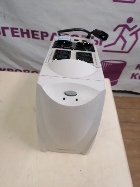 живет своей жизнью (не работает)