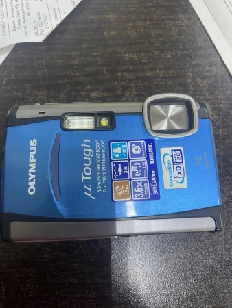  Olympus m6000