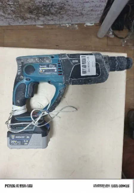Ремонт перфораторов Makita DHR202