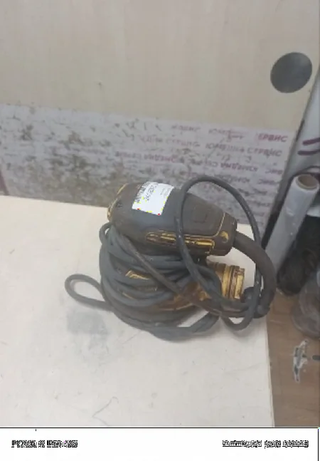Ремонт шлифмашинок DeWALT ---