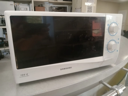 Ремонт микроволновок Samsung ME712KR