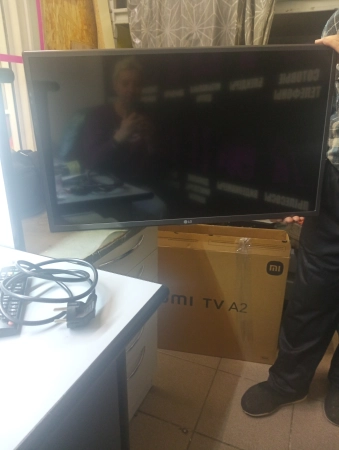 Ремонт телевизоров 32" LG 32LF564U-ZH