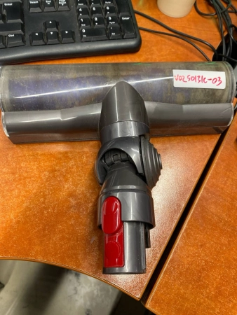 Деталь Dyson ---