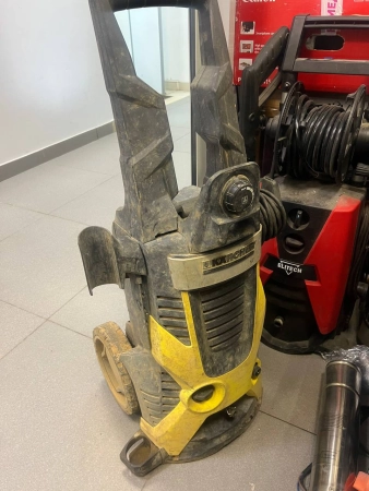 Мойка высокого давления Karcher K7