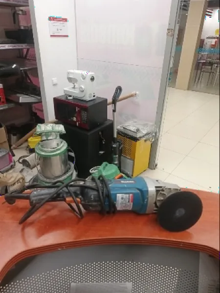 Ремонт полировальных машинок Makita 9227CB