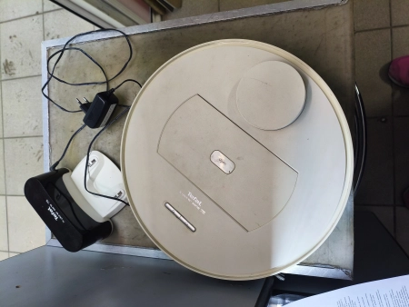 Ремонт роботов пылесосов Tefal RG7687WH