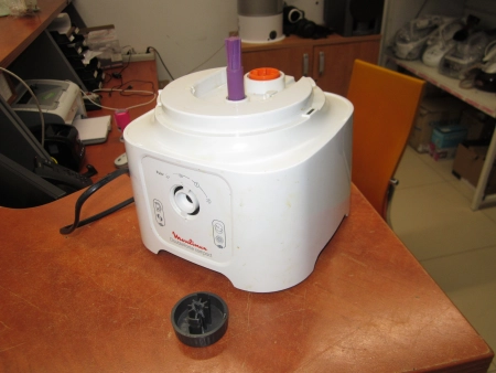 Ремонт кухонных комбайнов Moulinex fp542