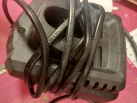 Ремонт зарядных устройств Noname HYCH0 130841500G