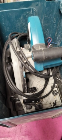 Ремонт дисковых пил Makita SP6000