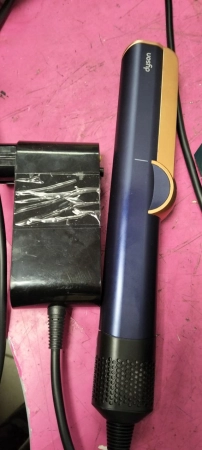 Ремонт плоек для волос Dyson H01