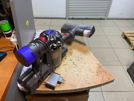 Ремонт пылесосов Dyson SV10