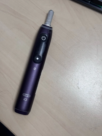 Ремонт электрических зубных щеток Oral-B B12650547