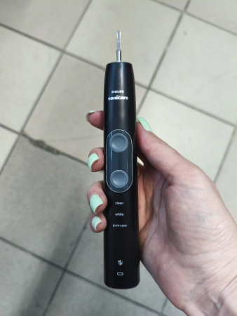 Ремонт электрических зубных щеток Philips HX6848