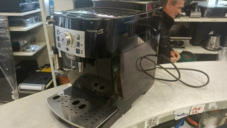 Ремонт кофемашины DeLonghi MAGNIFICA S