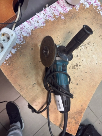 Ремонт болгарки Makita GA5030R