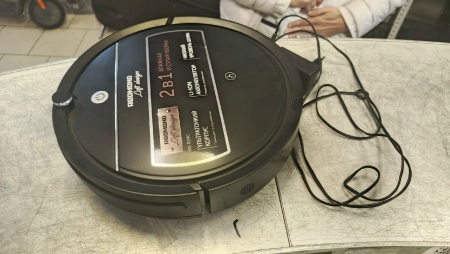 Не заряжается