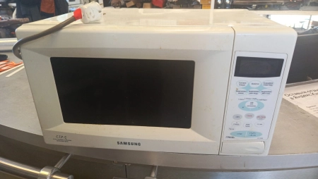 Ремонт микроволновок Samsung CE2738NR