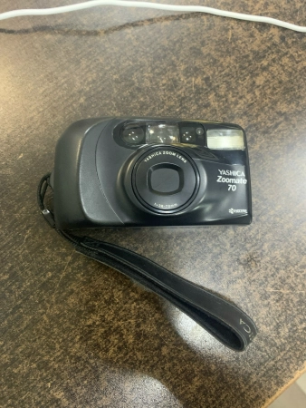 Ремонт плёночных фотоаппаратов Yashica Zoomate 70