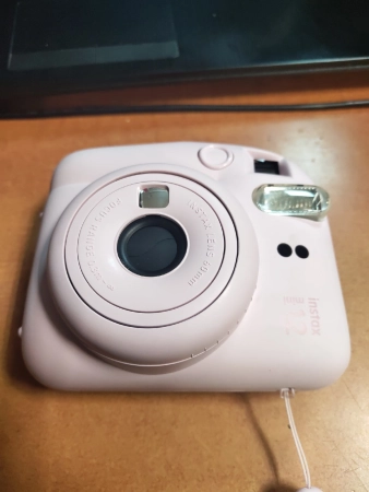 Ремонт плёночных фотоаппаратов Instax mini 12